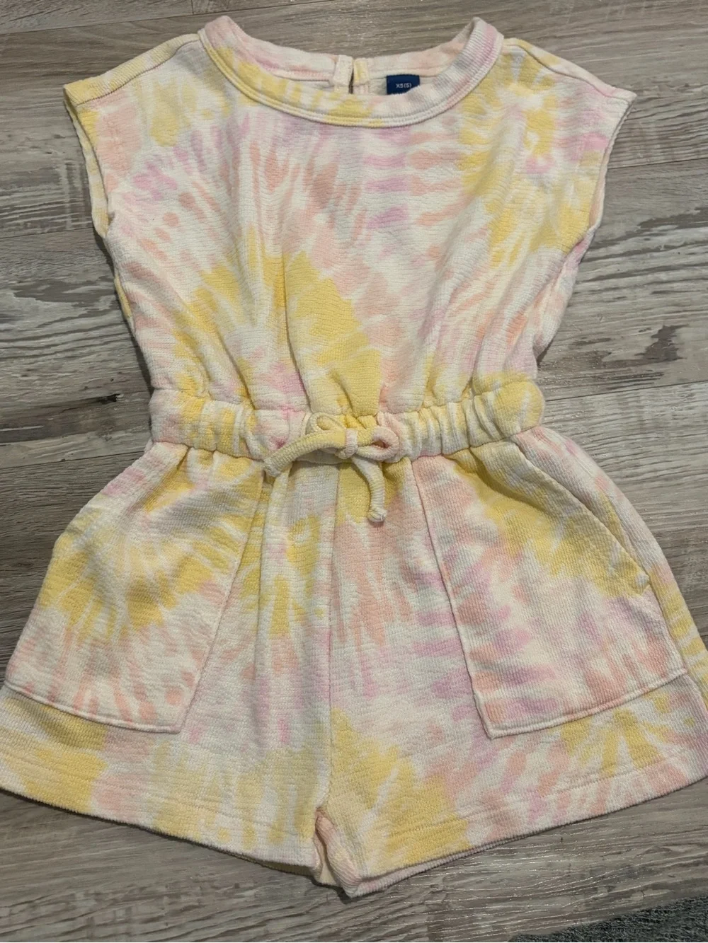 Old Navy Girls Yellow & Pink Tie-Dye French Terry Utility Romper size XS 5